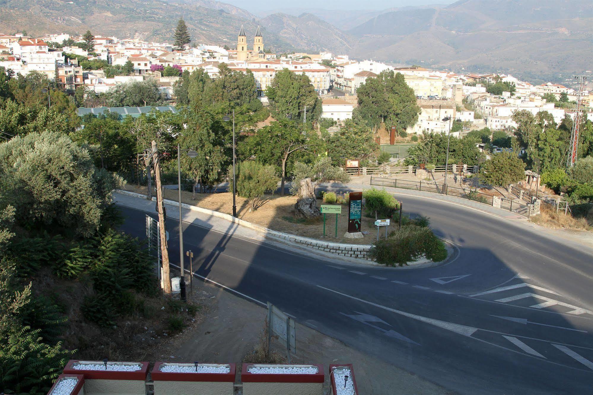 Hotel Puerta Nazari Орхива Экстерьер фото