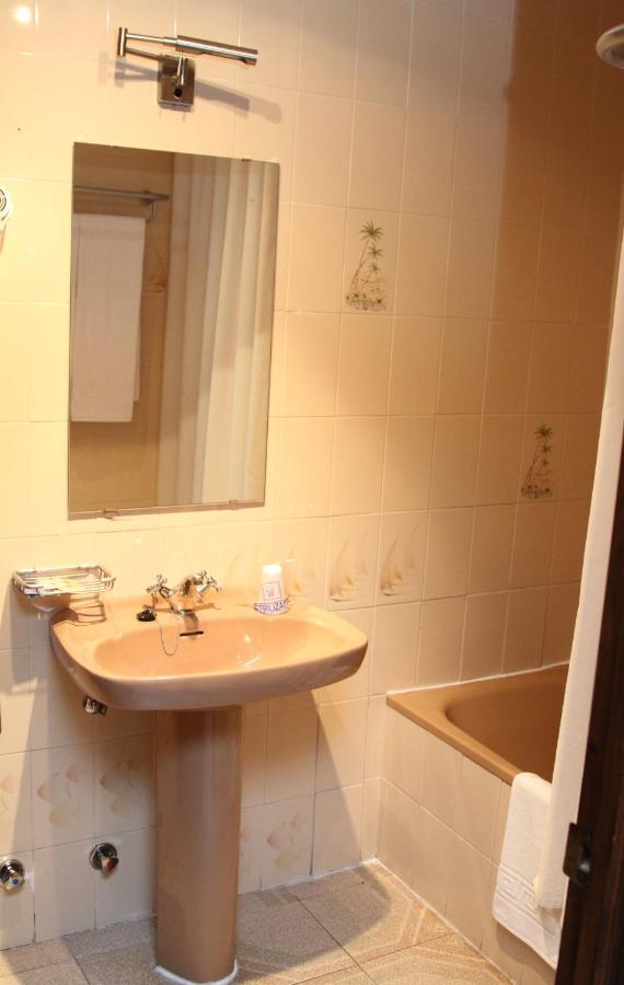 Hotel Puerta Nazari Орхива Номер фото